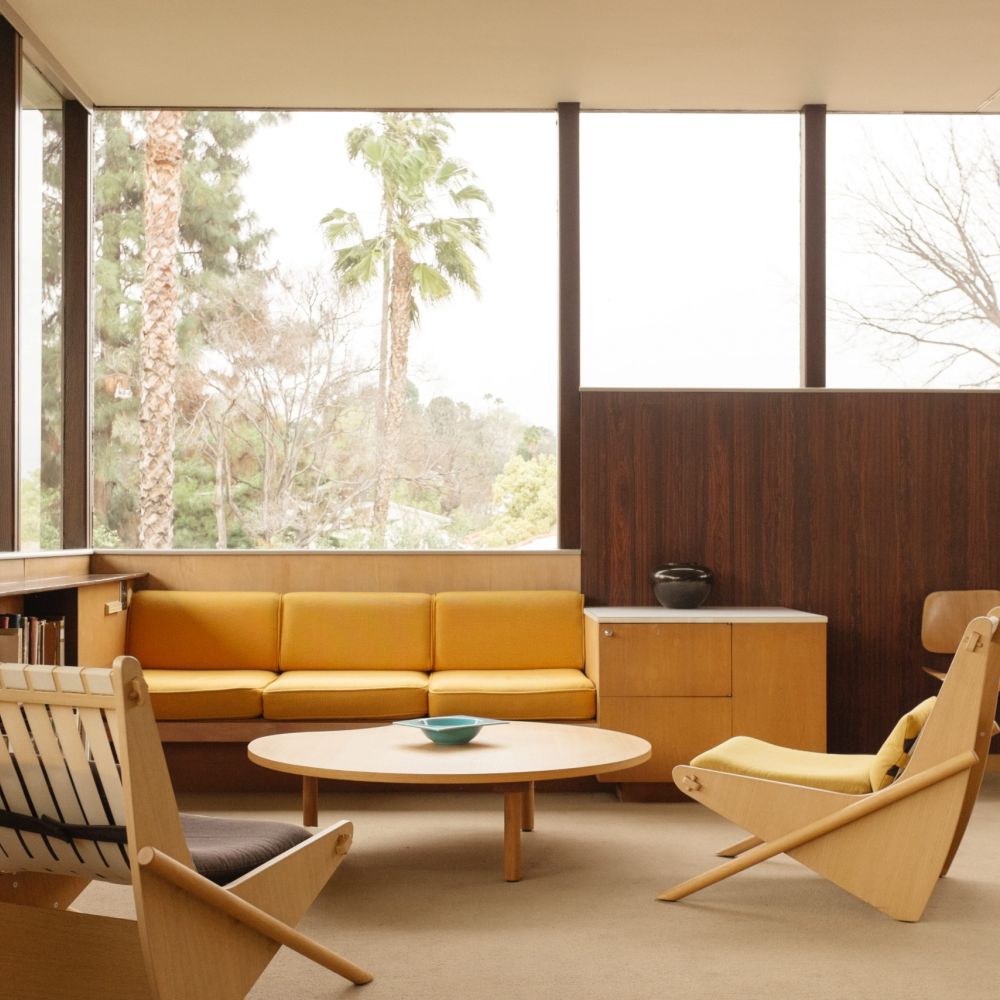 geel met bruin woonkamer geel met hout interieur met geel inrichting met geel interieuradvies